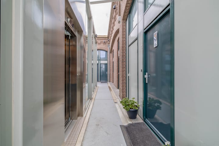 Foto 10 van Veerdijk 43-S