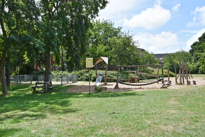 Foto 45 van Leyweg 100