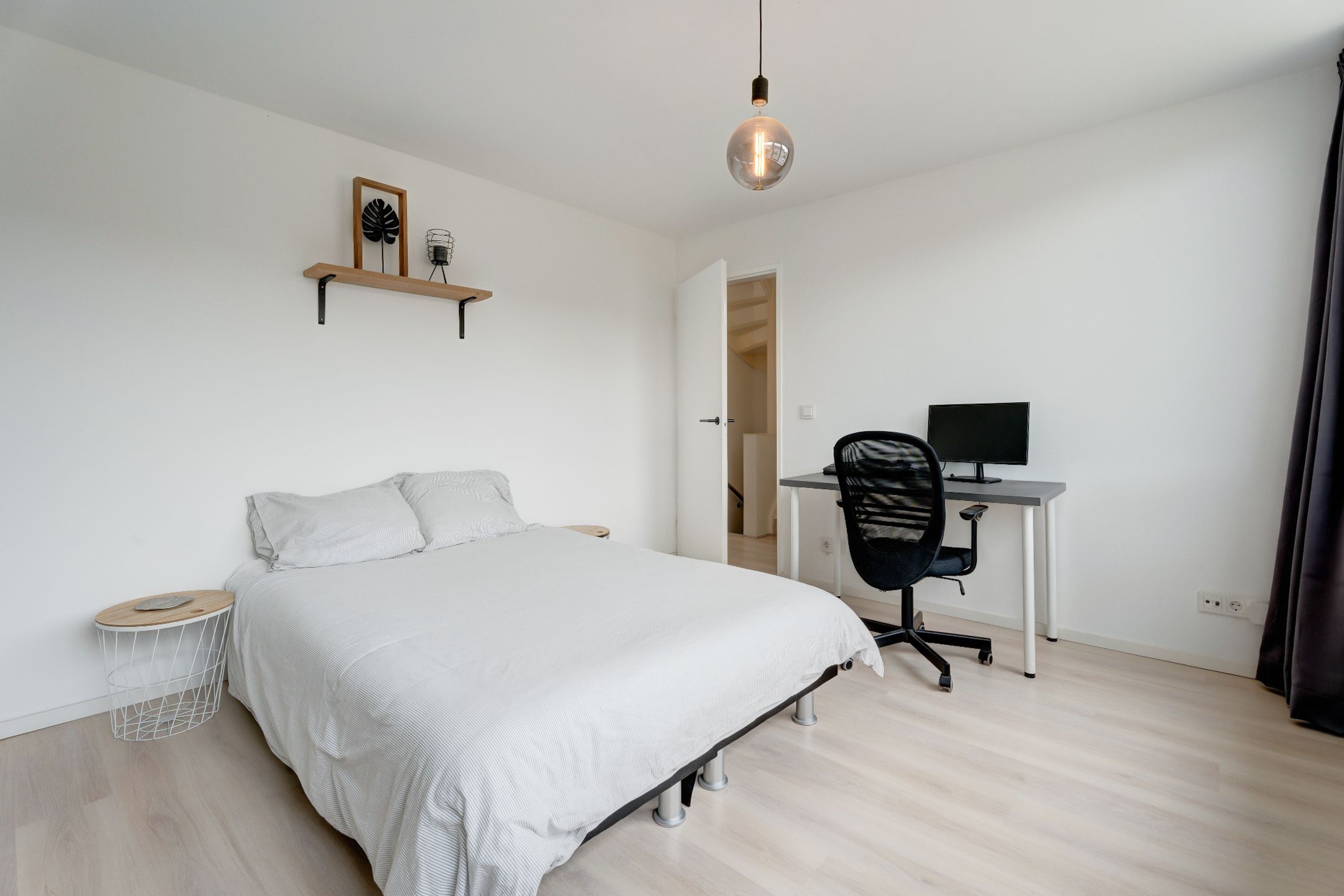 Foto 15 van Brederolaan 8