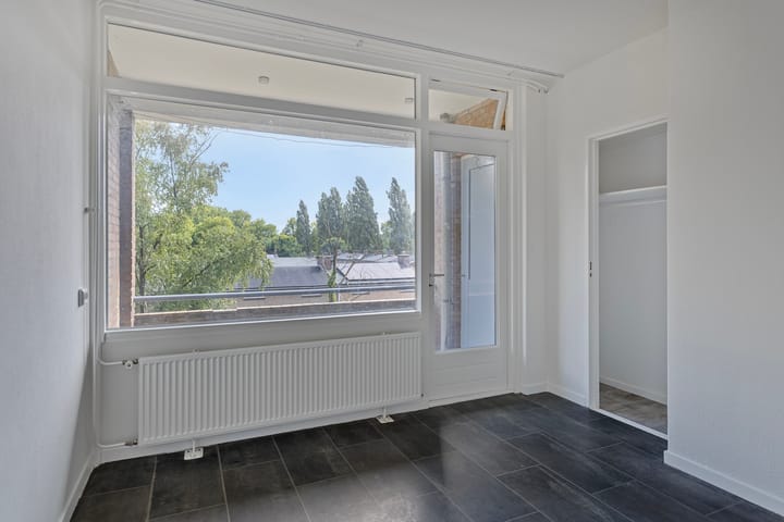 Foto 12 van Lange Wal 22-3