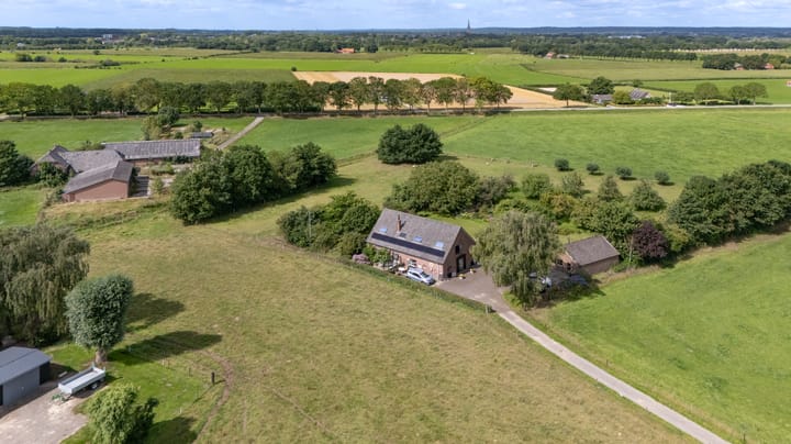 Photo 2 of Binnenweg 3