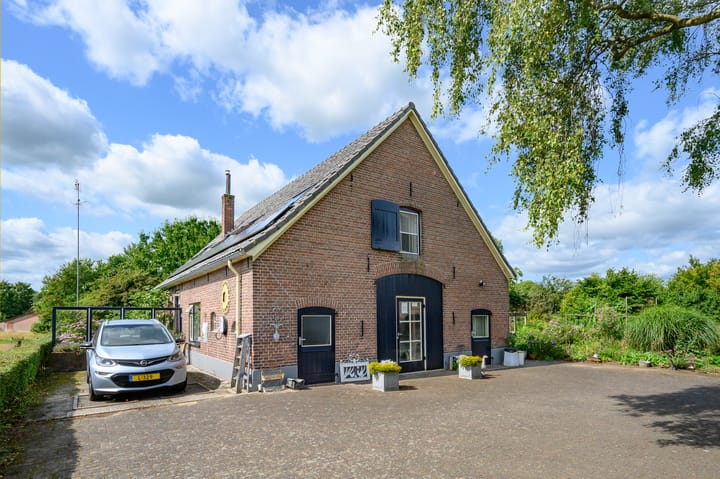 Photo 4 of Binnenweg 3