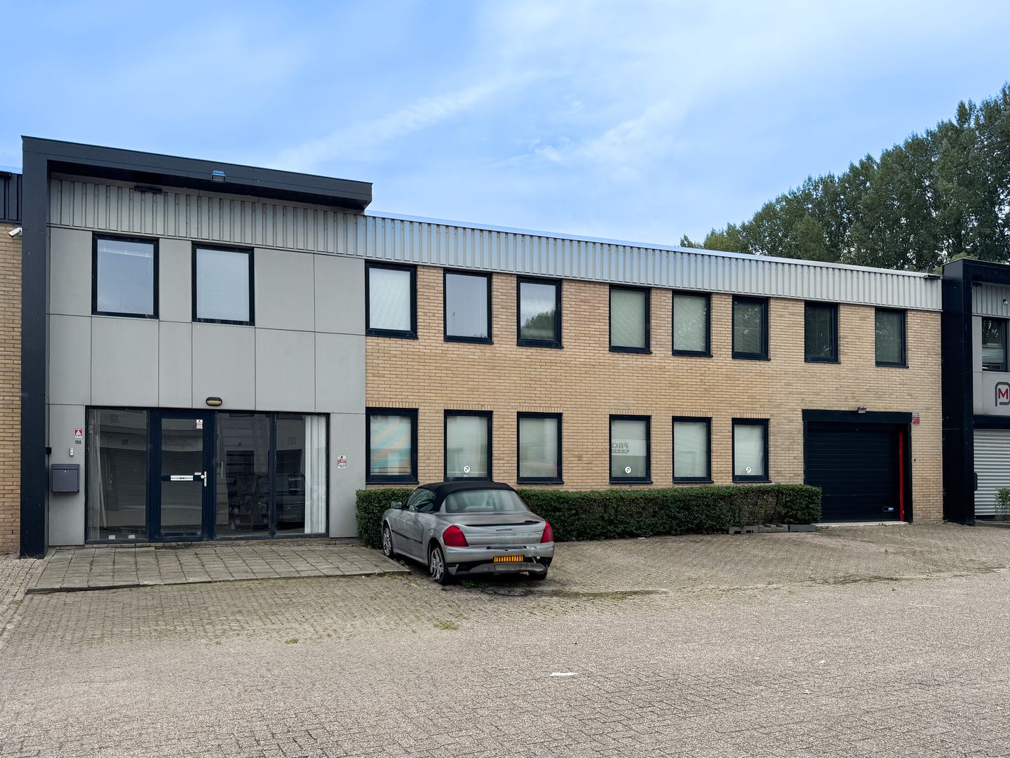 View photo 1 of Flevolaan 19-a