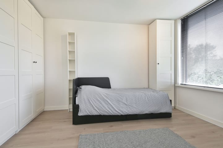 Foto 37 van Van Koetsveldstraat 6