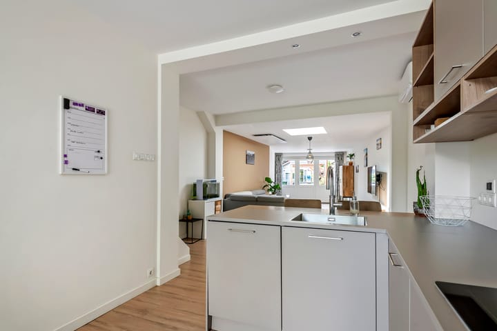 Foto 16 van Rijksstraatweg 9