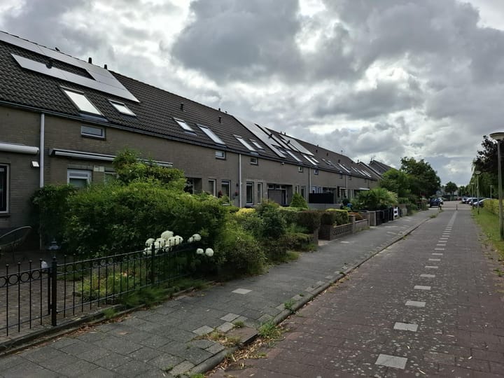 Foto 2 van Ebrostraat 74