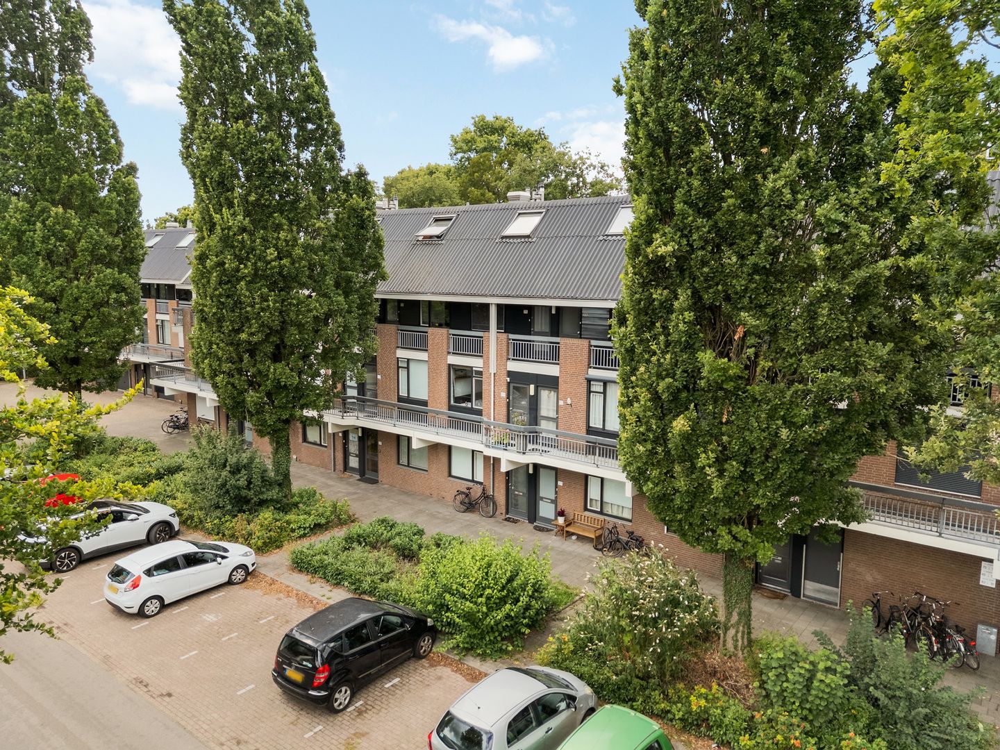Photo 4 of Albert Einsteinweg 49