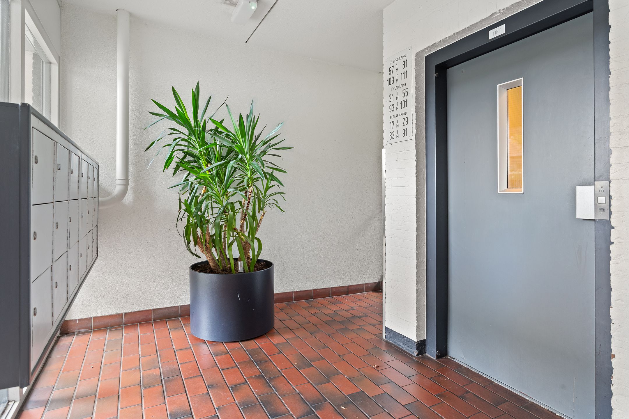 Photo 6 of Albert Einsteinweg 49