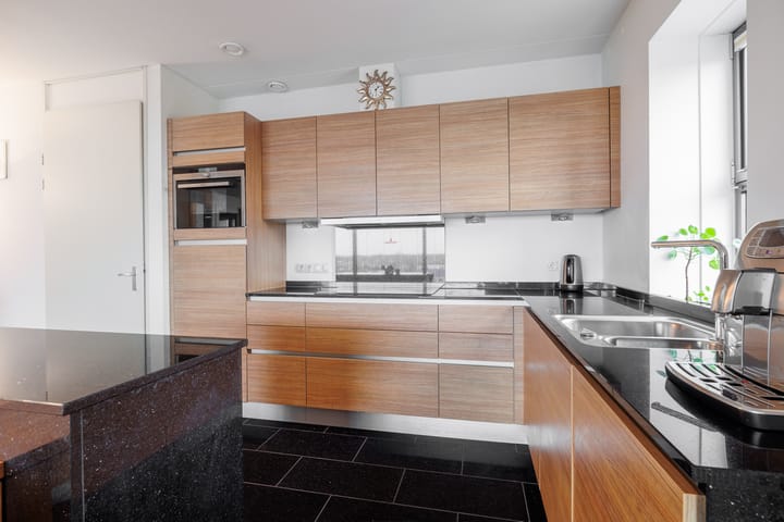 Foto 19 van Molukkenstraat 3-T