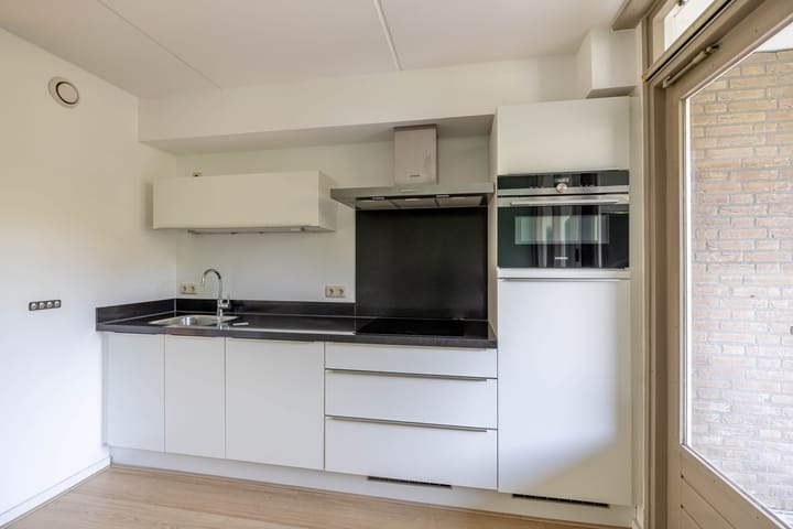 Foto 16 van M.K. Gandhiplein 122