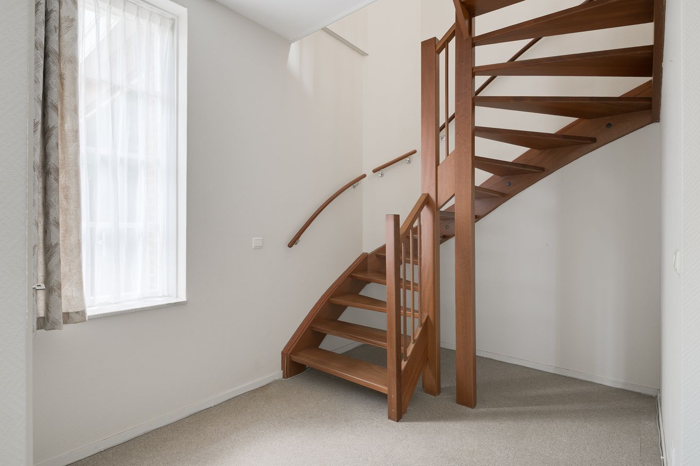 Photo 10 of Houtdreef 28