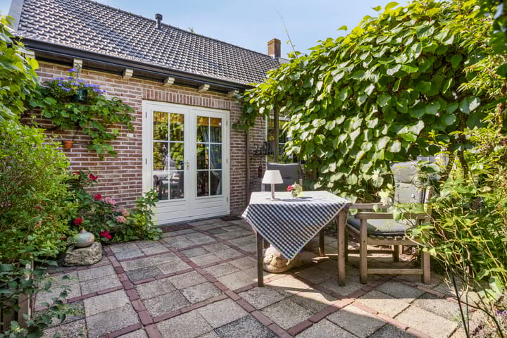 Foto 15 van Valkenisseweg 39