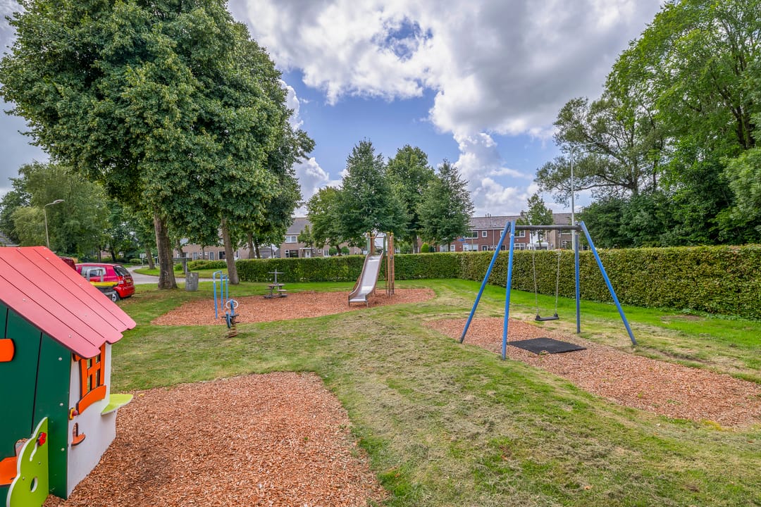 Photo 37 of De Greiden 1