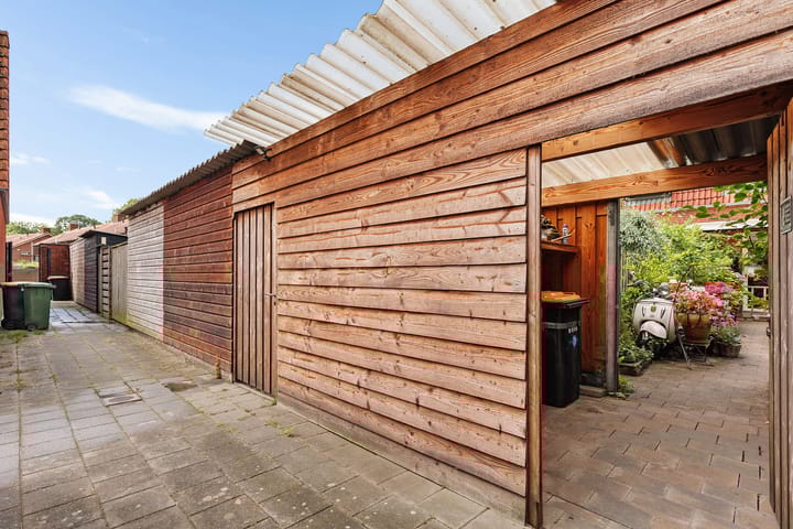 Foto 33 van Jan van Riebeeckstraat 144