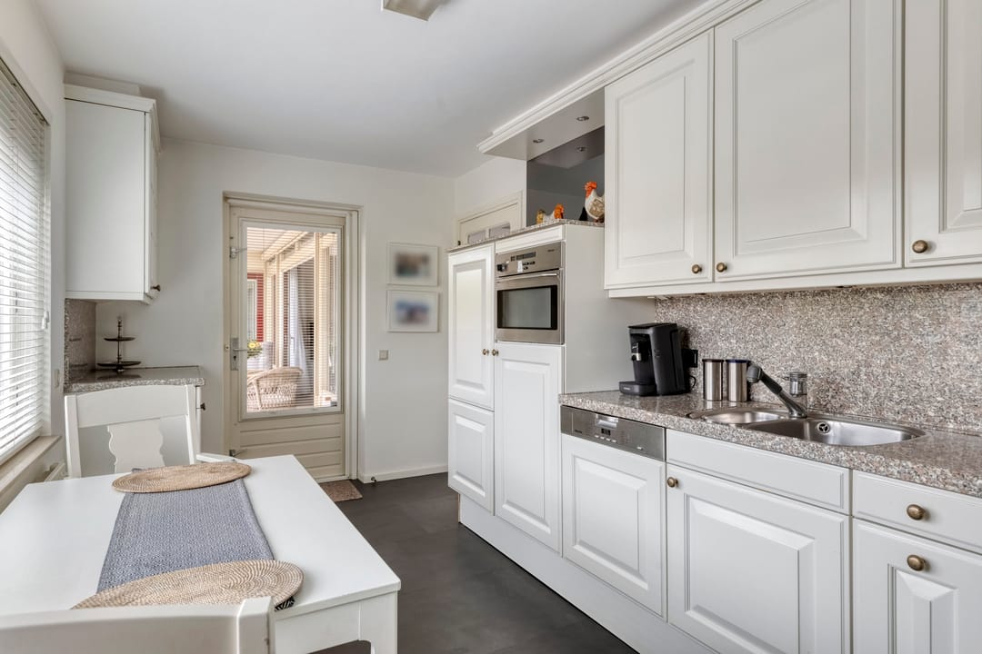 Foto 23 van Pettelaarseweg 243-E