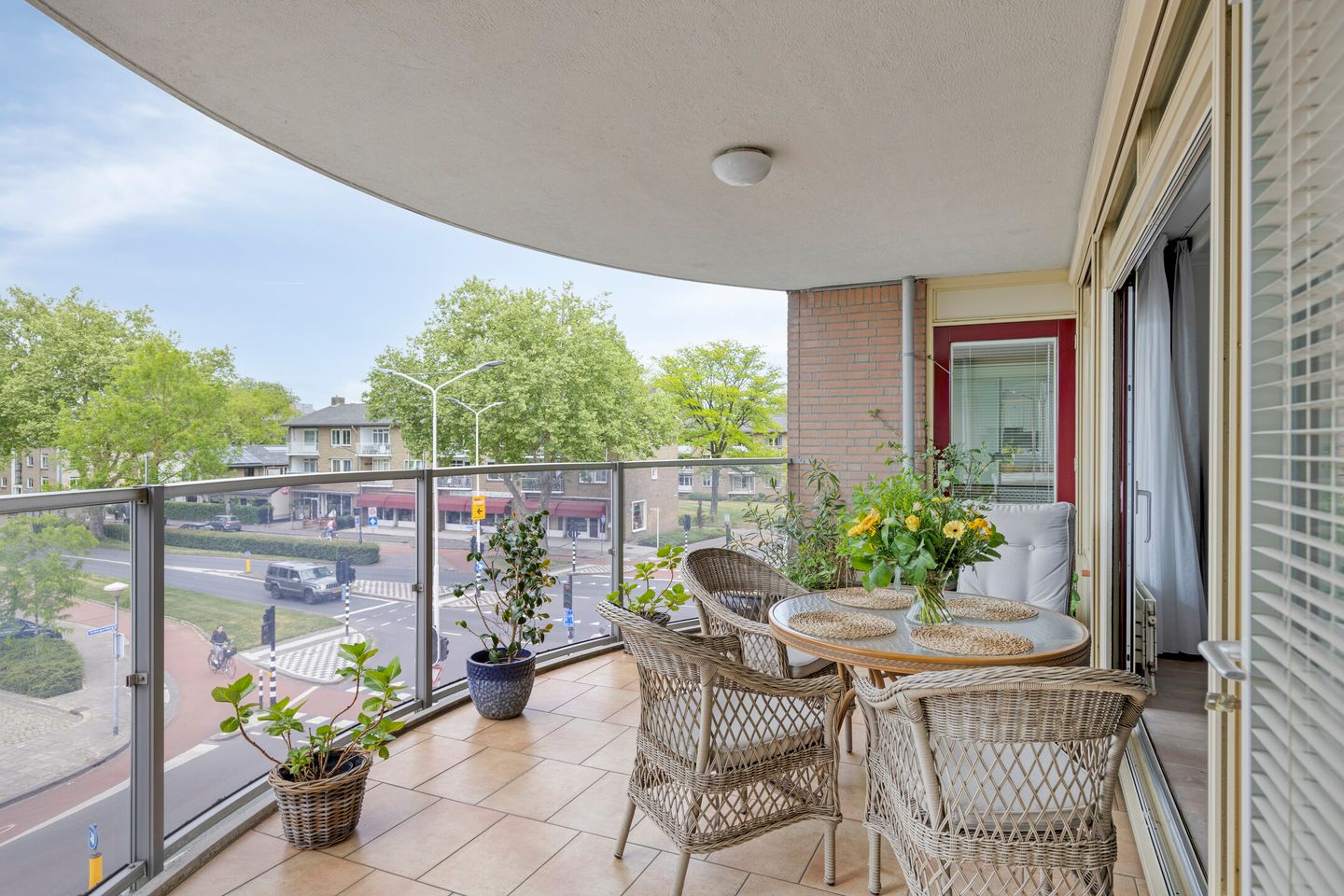 Foto 25 van Pettelaarseweg 243-E