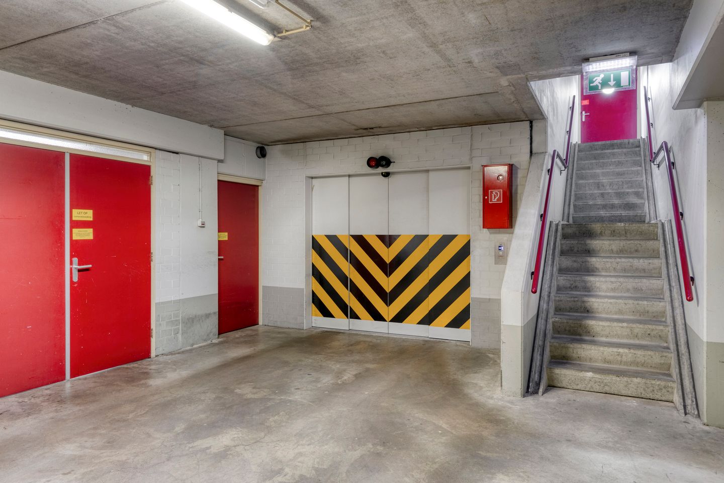 Foto 40 van Pettelaarseweg 243-E