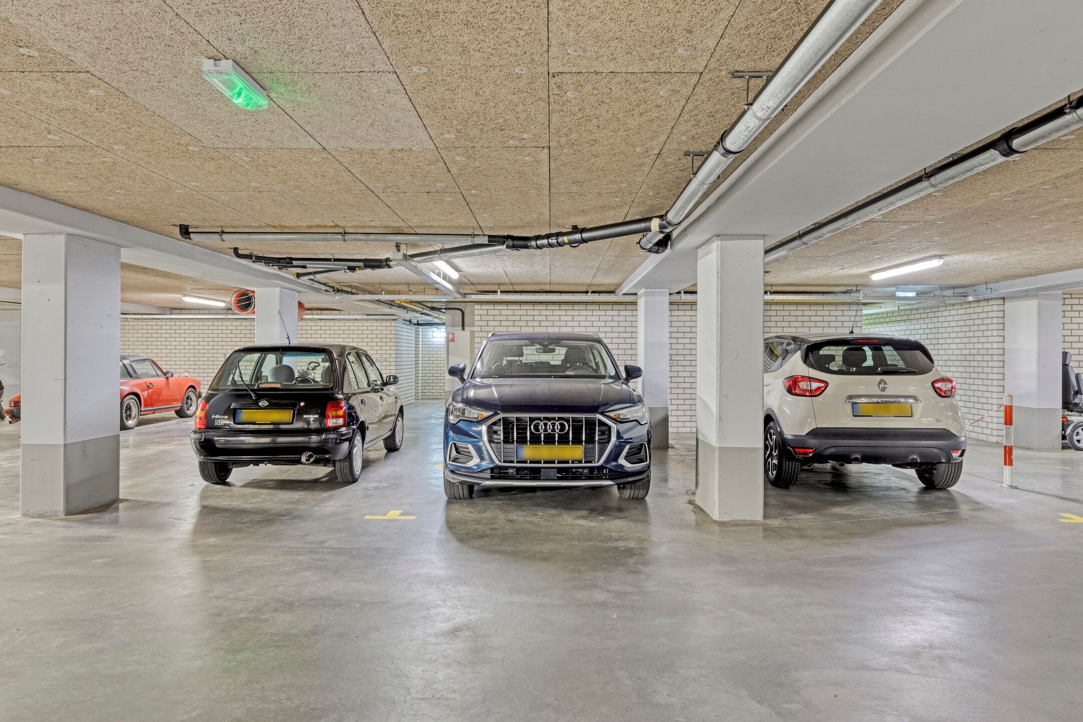 Foto 42 van Pettelaarseweg 243-E