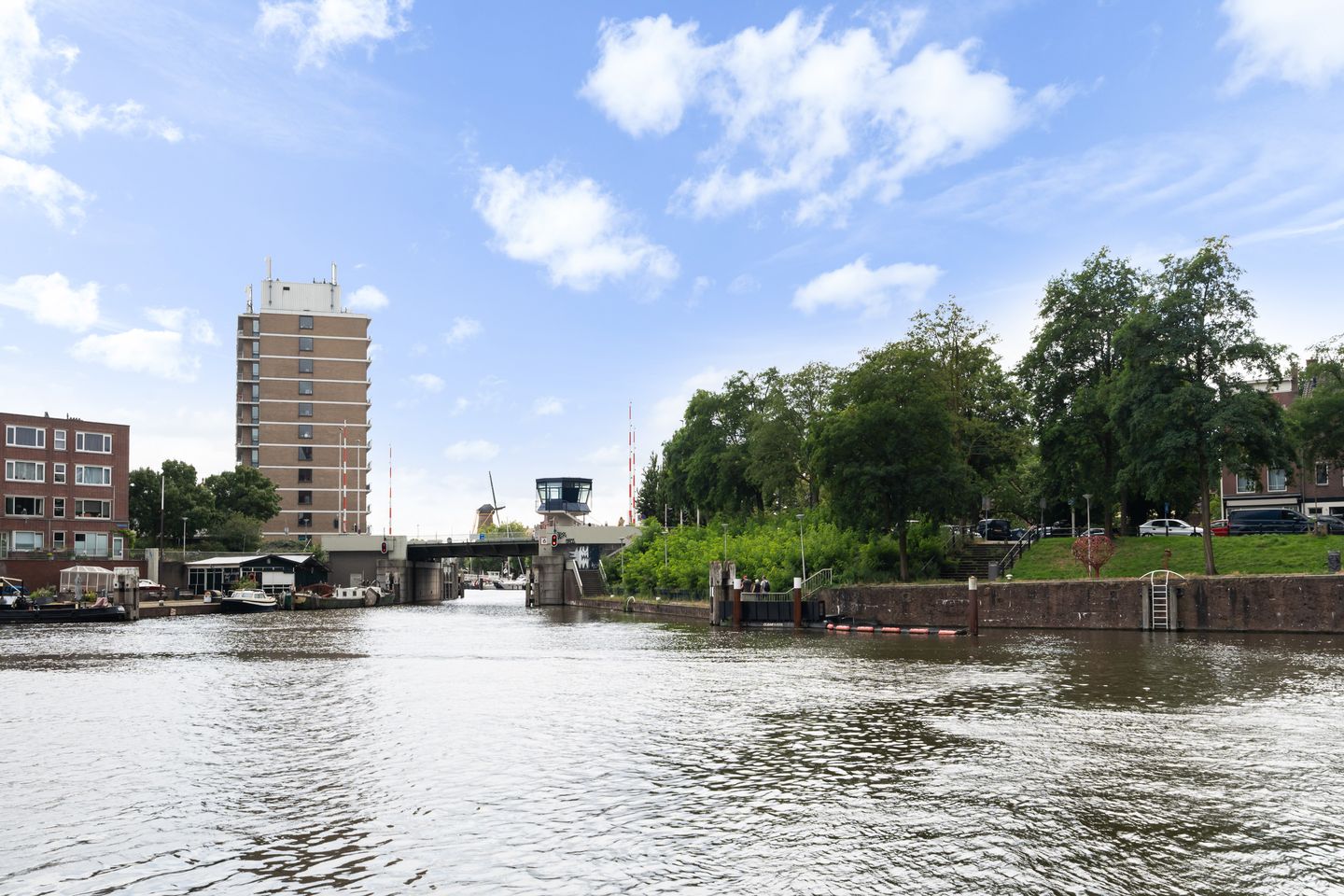 Foto 25 van Rochussenstraat 389-A02