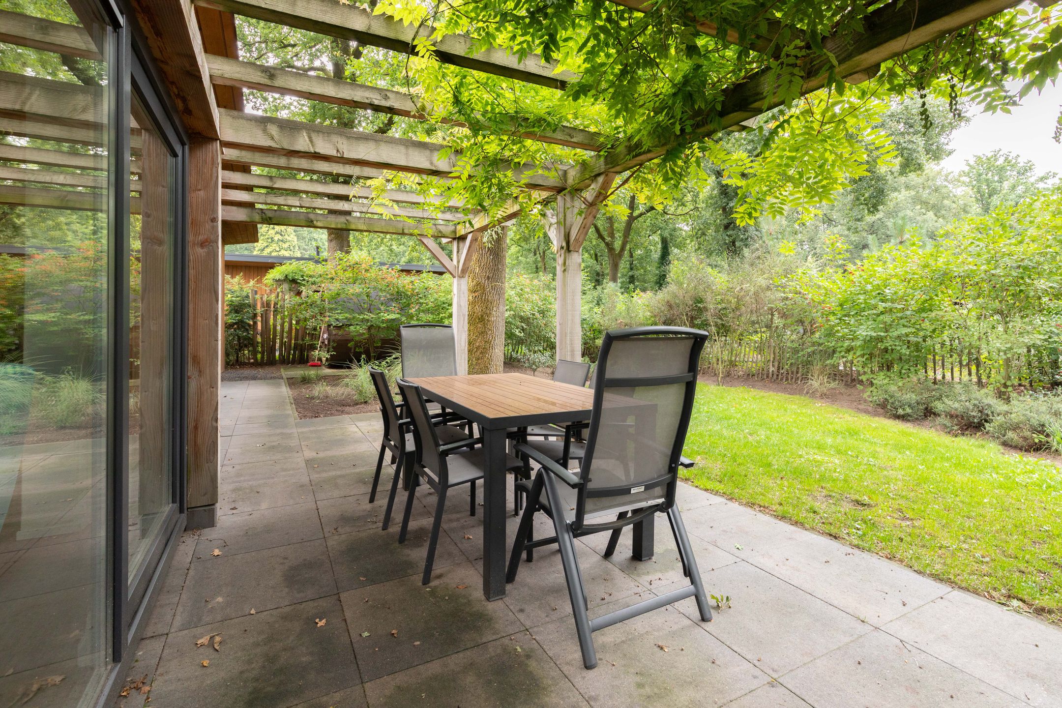 3-bedroom freehold villa in Wekerom — photo 5 of 5