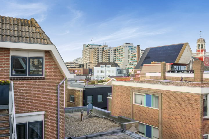 Foto 13 van Bomstraat 30