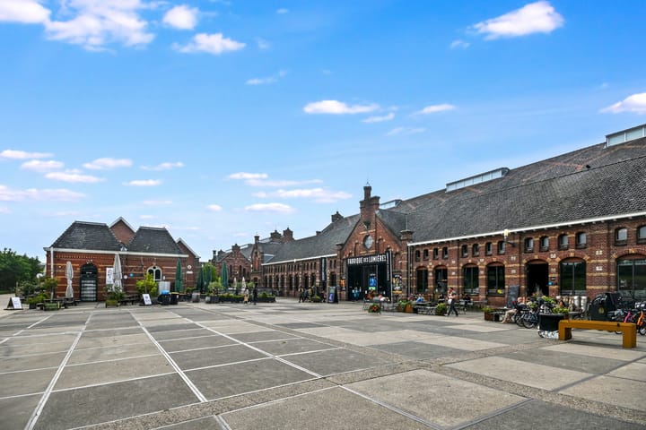 Photo 27 of Admiraal De Ruijterweg 423-2