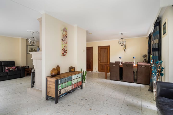 Photo 13 of Ruysdael 80