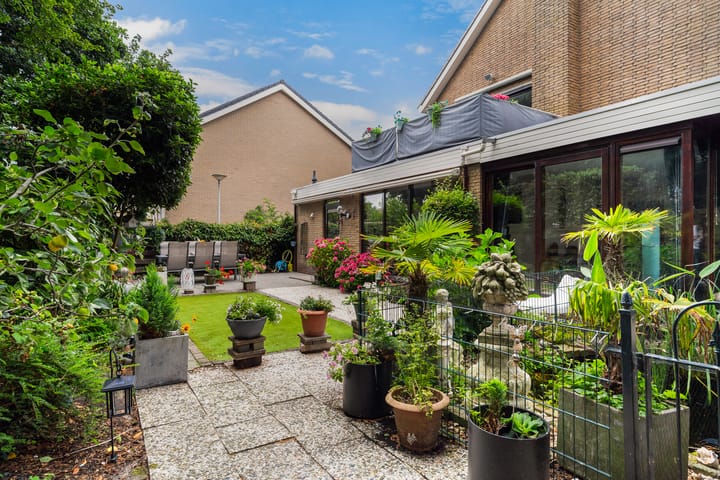 Photo 18 of Ruysdael 80