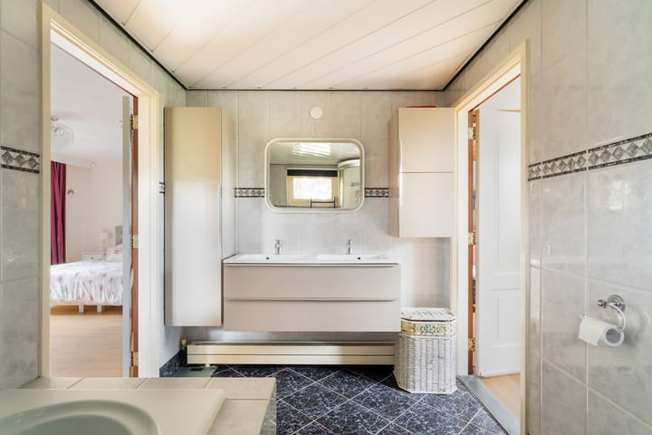 Photo 35 of Ruysdael 80