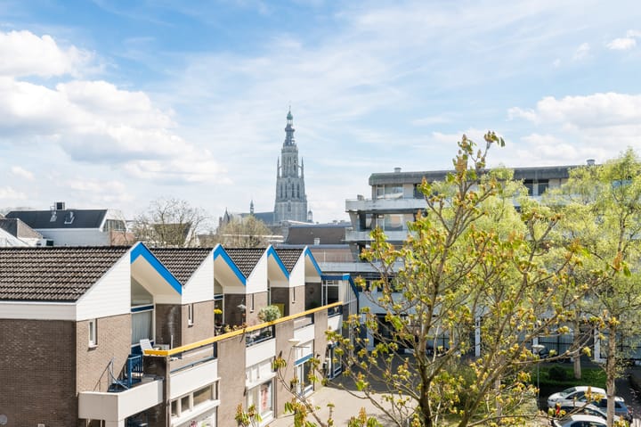 Foto 4 van Middellaan 14