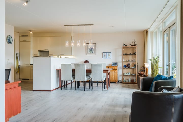 Foto 6 van Middellaan 14