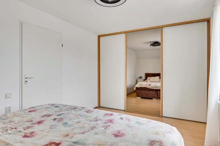 Foto 19 van Klaroenstraat 54