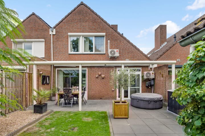 Foto 27 van Klaroenstraat 54