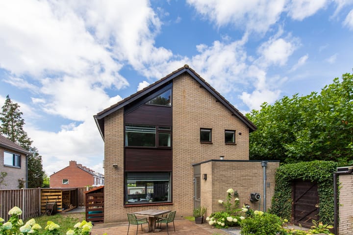 Foto 2 van Begoniastraat 37