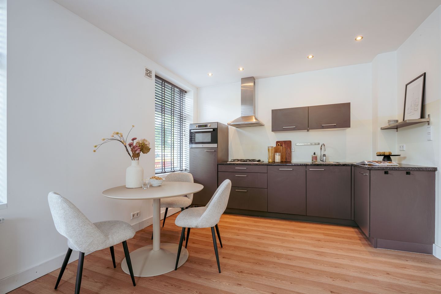 Foto 14 van Ringdijk 54-H