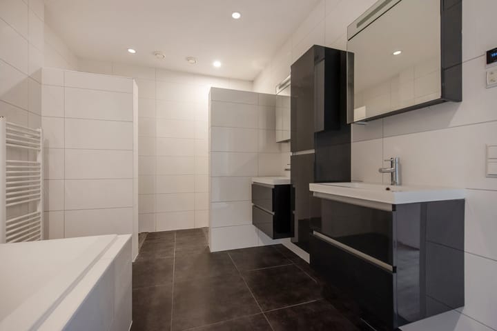 Foto 4 van Blauw-roodlaan 62