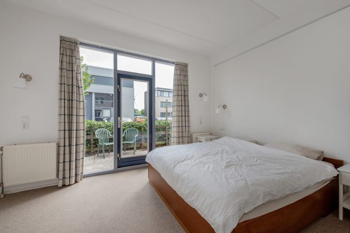 Foto 13 van Blauw-roodlaan 62