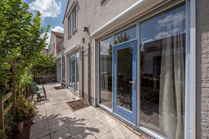 Foto 21 van Blauw-roodlaan 62