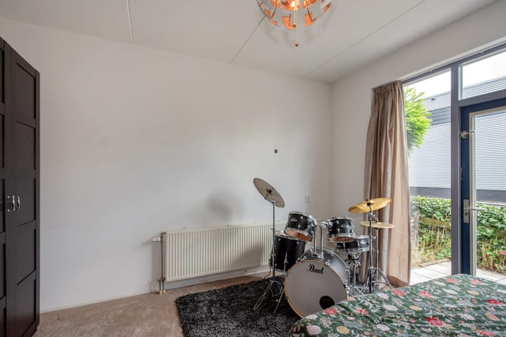 Foto 22 van Blauw-roodlaan 62