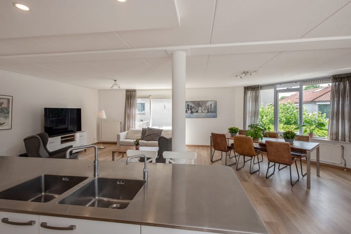 Foto 27 van Blauw-roodlaan 62