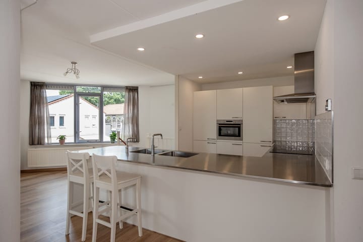 Foto 30 van Blauw-roodlaan 62