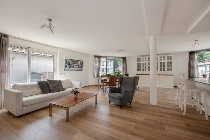 Foto 37 van Blauw-roodlaan 62