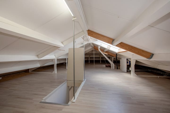 Foto 44 van Blauw-roodlaan 62