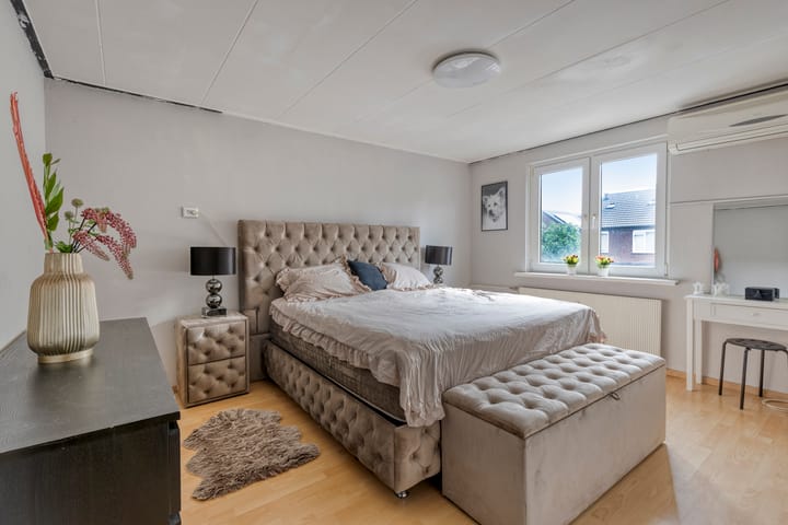 Photo 22 of Wijnruitweg 98