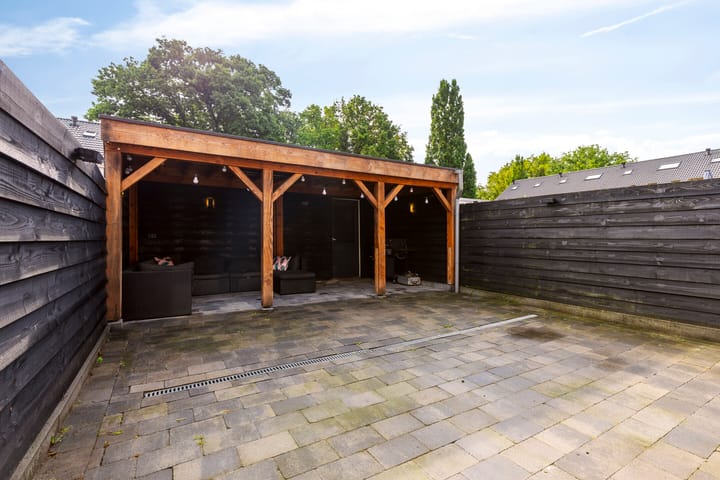 Photo 40 of Wijnruitweg 98