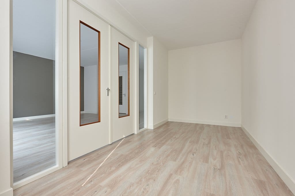 Photo 12 of Johannes Camphuijsstraat 163-H