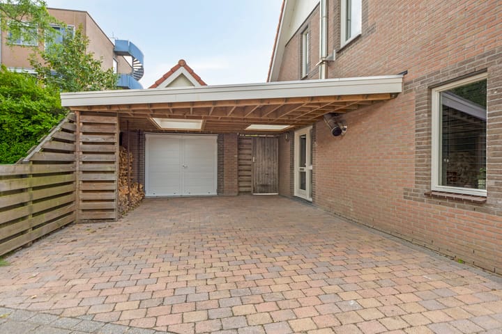 Foto 2 van Herenhof 24