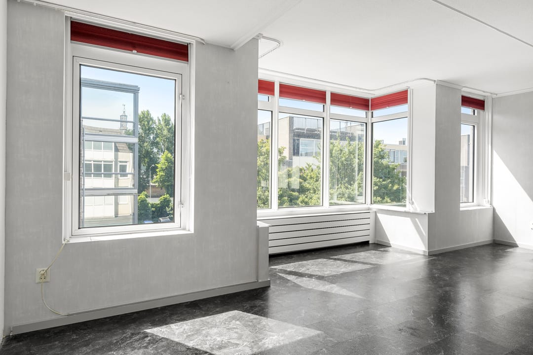 Photo 7 of Achterdorpsstraat 4-A