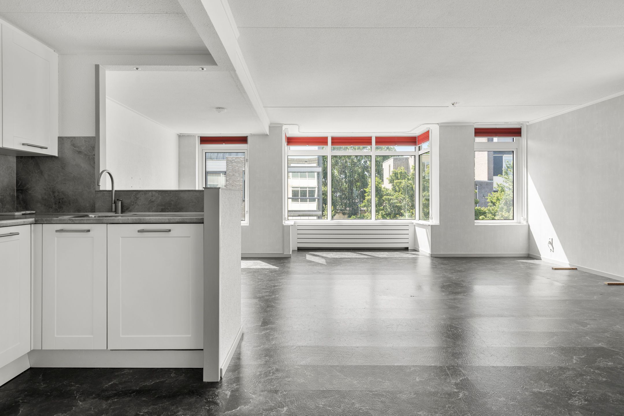 Photo 12 of Achterdorpsstraat 4-A