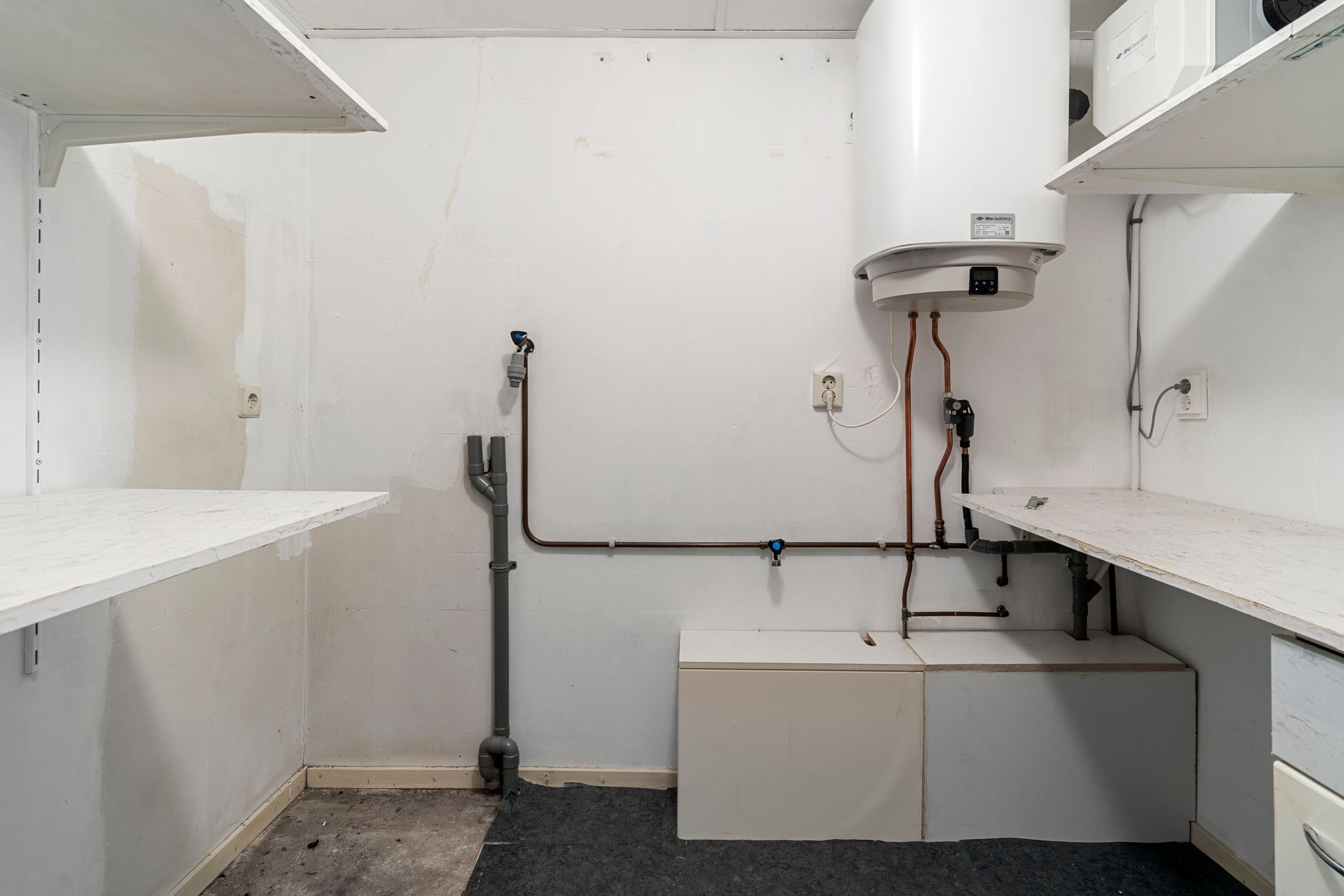 Photo 24 of Achterdorpsstraat 4-A